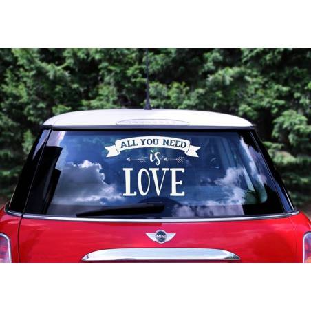 Autocollant Voiture de mariage - Tout ce dont vous avez besoin est amour 33x45cm 